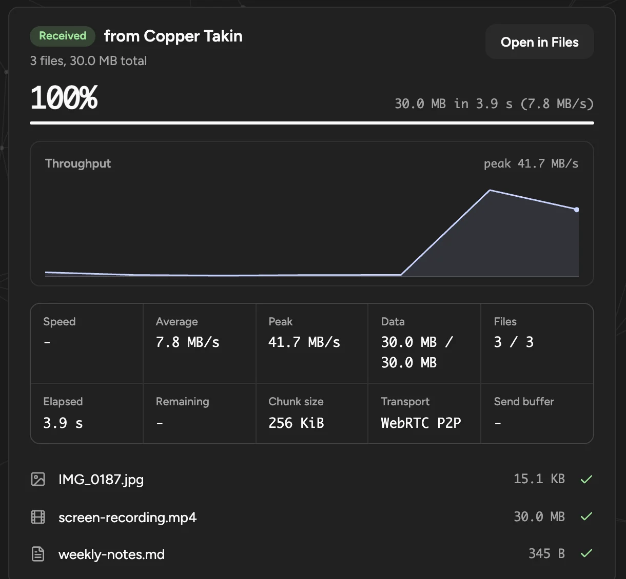 The same transfer completed in dark mode, reading 30 MB in 3.9 seconds, an average of 7.8 MB/s and a peak of 41.7 MB/s, with all three files ticked